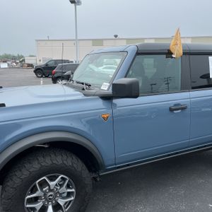 FORD BRONCO - 2