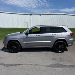 JEEP GRAND CHEROKEE ALTITUDE - 3