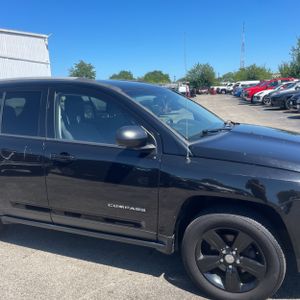 صورة مصغرة 13 لـ 2016 JEEP COMPASS SPORT