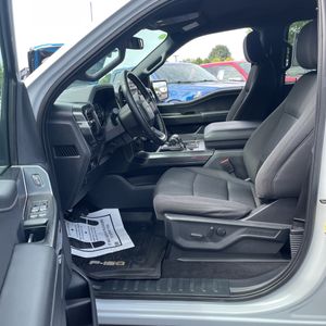 صورة مصغرة 32 لـ 2023 FORD F-150 XLT