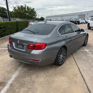 BMW 5 SERIES 528I - 8