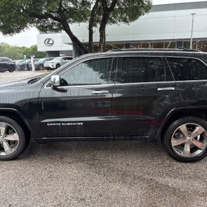 JEEP GRAND CHEROKEE OVERLAND - 4