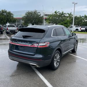 2021 Lincoln NAUTILUS STANDARD 照片 8