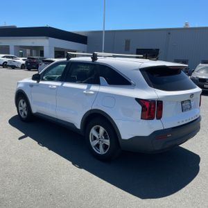 2021 KIA SORENTO LX 照片 5