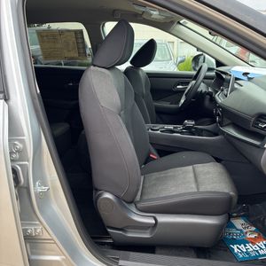 صورة مصغرة 30 لـ 2024 Nissan ROGUE SV