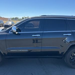 JEEP GRAND CHEROKEE OVERLAND - 4