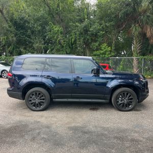 صورة 10 لـ 2024 Lexus GX 550 PREMIUM