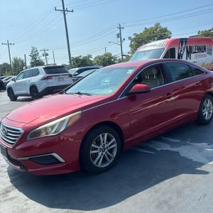 2017 Hyundai SONATA SE 照片 2