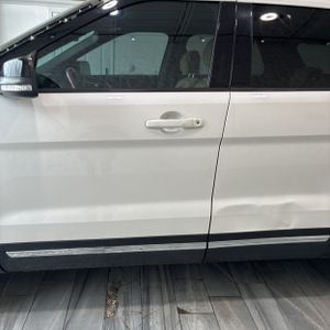 2017 FORD EXPLORER XLT 照片 3