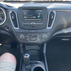 صورة مصغرة 36 لـ 2017 Chevrolet MALIBU LS