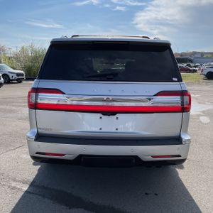 LINCOLN NAVIGATOR RESERVE - 7