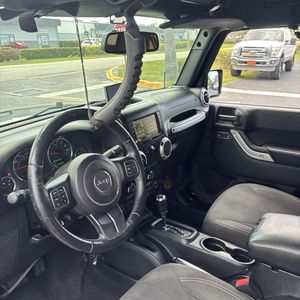صورة مصغرة 56 لـ 2015 JEEP WRANGLER SAHARA