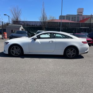 MERCEDES-BENZ E-CLASS - 3