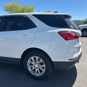 CHEVROLET EQUINOX LS - 6