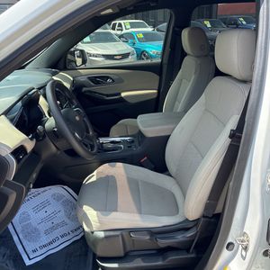 صورة مصغرة 31 لـ 2022 Chevrolet TRAVERSE LS