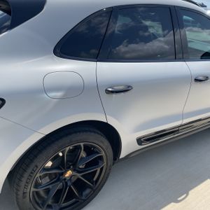 PORSCHE MACAN GTS - 9