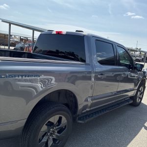 FORD F-150 LIGHTNING XLT - 9
