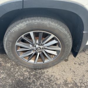 2017 Toyota HIGHLANDER XLE 照片 18