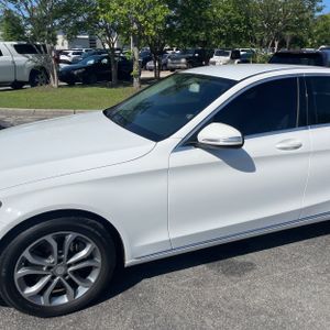 صورة 2 لـ 2015 Mercedes-BENZ C-CLASS