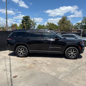JEEP GRAND CHEROKEE L LIMITED - 10