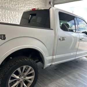 صورة 8 لـ 2017 FORD F-150 LARIAT