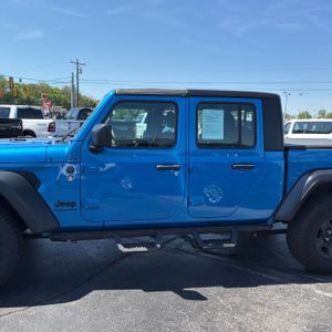 JEEP GLADIATOR SPORT - 4