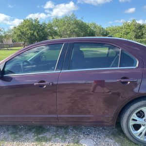 FORD FUSION SE - 4