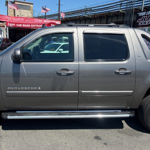 CHEVROLET AVALANCHE LT 1500 - 4