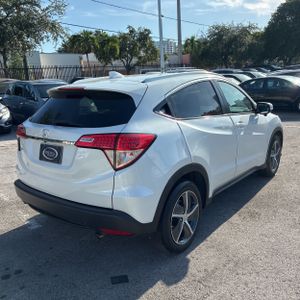 صورة 8 لـ 2022 Honda HR-V EX-L