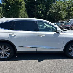 صورة مصغرة 11 لـ 2023 Acura MDX SH-AWD