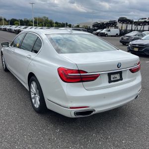 BMW 7 SERIES 740I - 5