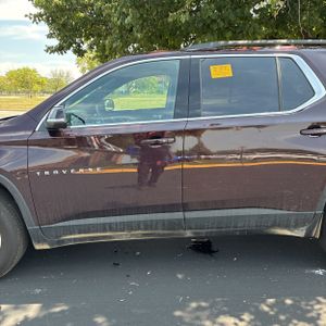صورة 4 لـ 2023 Chevrolet TRAVERSE LT CLOTH