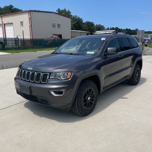صورة 1 لـ 2019 JEEP GRAND CHEROKEE LAREDO E