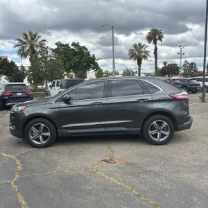 FORD EDGE SEL - 3