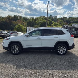 2016 JEEP CHEROKEE LATITUDE photo 3