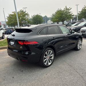 2020 Jaguar F-PACE S — фото 8