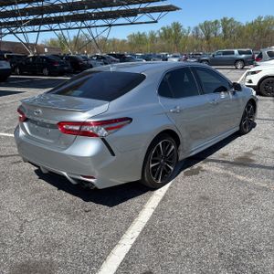 TOYOTA CAMRY - 8
