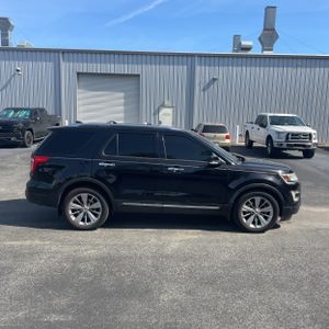 FORD EXPLORER LIMITED - 10
