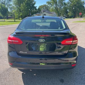 FORD FOCUS TITANIUM - 7