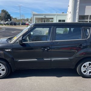 KIA SOUL BASE - 4