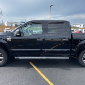 FORD F-150 XLT - 4