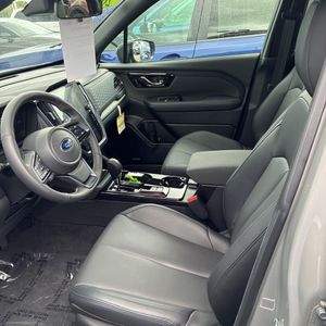 2026 Subaru FORESTER LIMITED — миниатюра 27