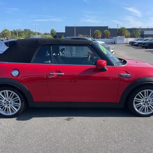 2024 MINI CONVERTIBLE COOPER S — миниатюра 11