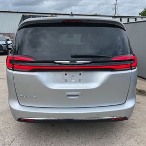 CHRYSLER PACIFICA TOURING L - 7