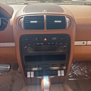 2006 Porsche CAYENNE S photo 41