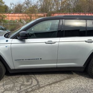 JEEP GRAND CHEROKEE 4XE TRAILHAWK - 4