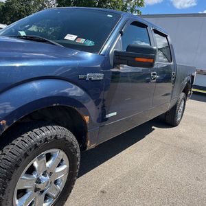 صورة مصغرة 67 لـ 2013 FORD F150 XLT