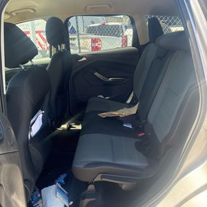 صورة مصغرة 34 لـ 2016 FORD ESCAPE SE