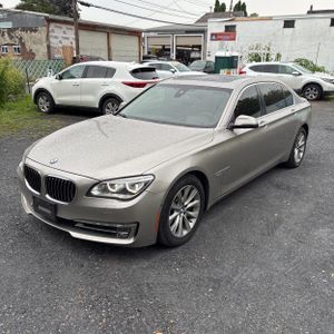 2015 BMW 750LI — фото 1