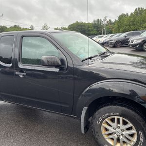 2016 Nissan FRONTIER SV — миниатюра 13